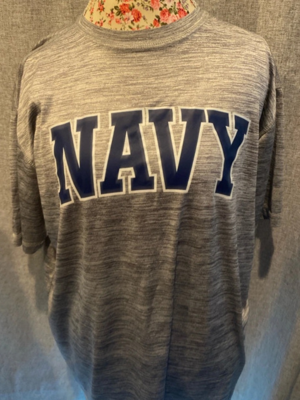 Banana Republic Heather Gray Tee with Navy Graphic